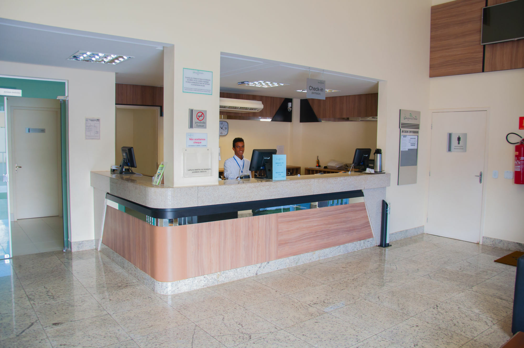 Abd Turismo - Lacqua Diroma